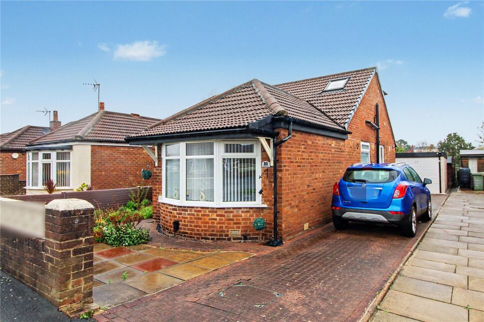 Main image of 2 bedroom Semi Detached Bungalow for sale, Kennerleigh Avenue, Leeds, West Yorkshire, LS15