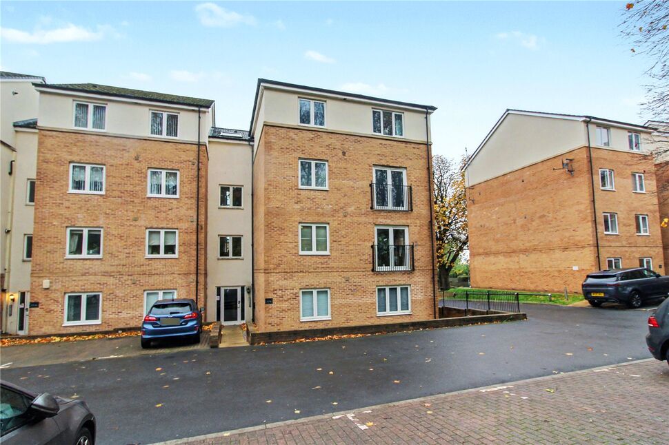 Main image of 1 bedroom Flat for sale, Holly Way, Leeds, West Yorkshire, LS14