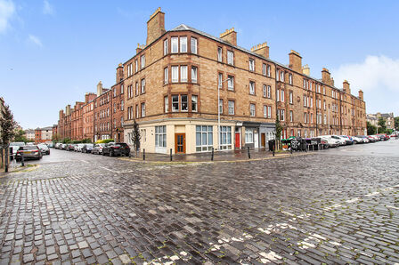 Dalmeny Street, 1 bedroom Flat to rent, &pound;1,150 pcm