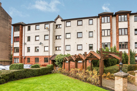 South Lorne Place, 2 bedroom Flat to rent, &pound;1,250 pcm