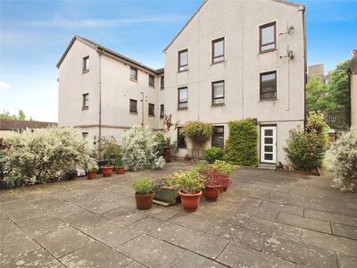 Kyle Place, 2 bedroom  Flat for sale, £205,000