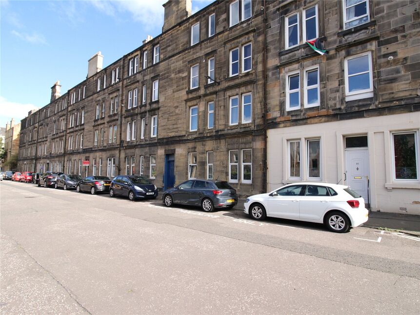 Main image of 1 bedroom  Flat for sale, Elgin Terrace, Edinburgh, Midlothian, EH7