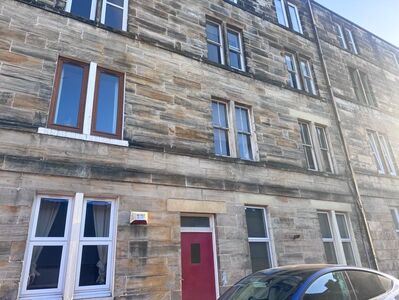 Ashley Place, 3 bedroom Flat for sale, &pound;170,000