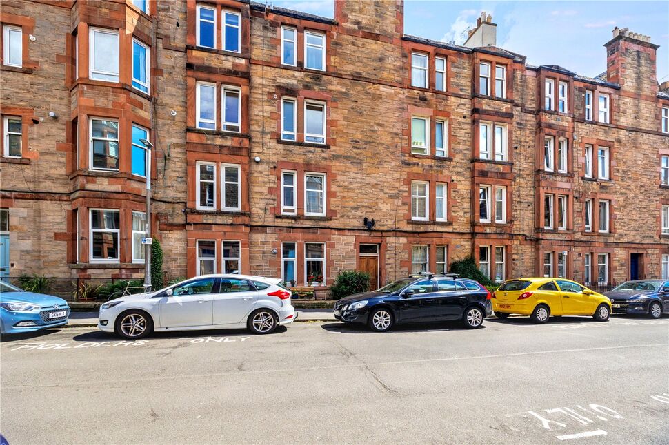 1 bedroom Flat for sale