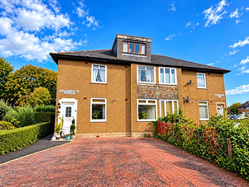 Main image of 2 bedroom Flat for sale, Carrick Knowe Gardens, Edinburgh, Midlothian, EH12