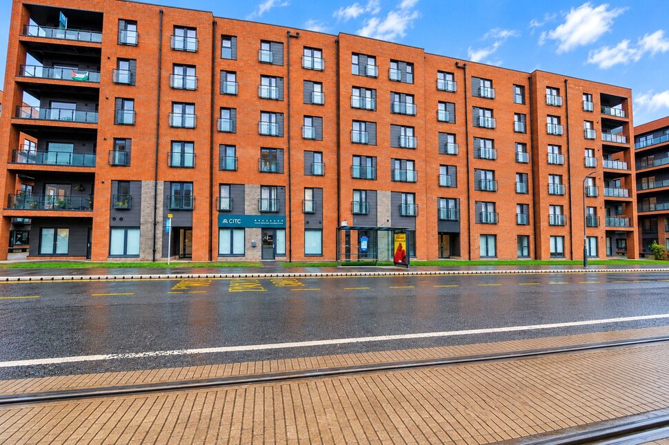 Main image of 2 bedroom Flat for sale, Ocean Drive, Edinburgh, Midlothian, EH6