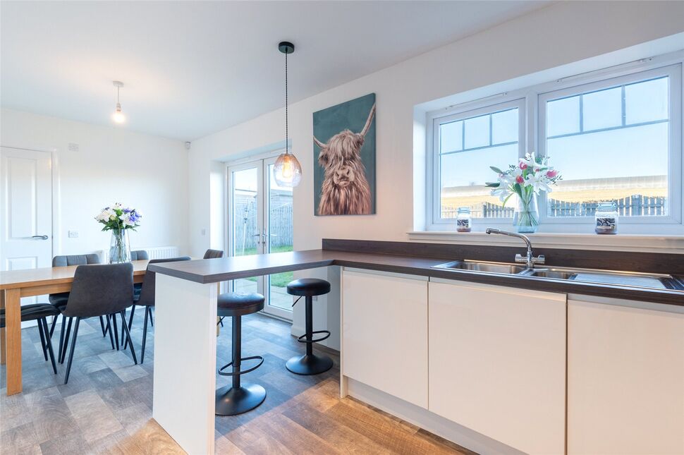 4 bedroom Detached House for sale, Law View, Leven, KY8 £300,000