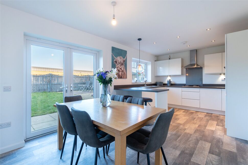 4 bedroom Detached House for sale, Law View, Leven, KY8 £300,000