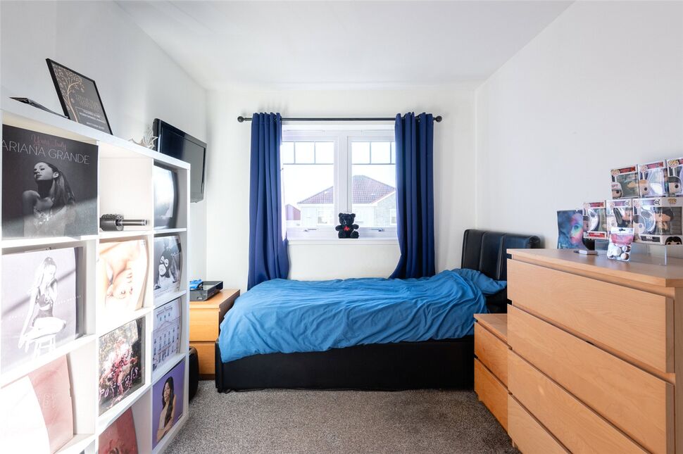 4 bedroom Detached House for sale, Law View, Leven, KY8 £300,000