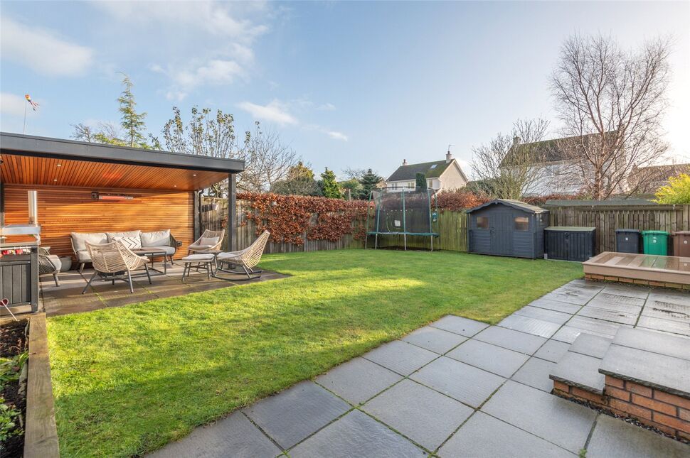 5 bedroom Detached House for sale, Selkirk Park, Lower Largo, KY8 £