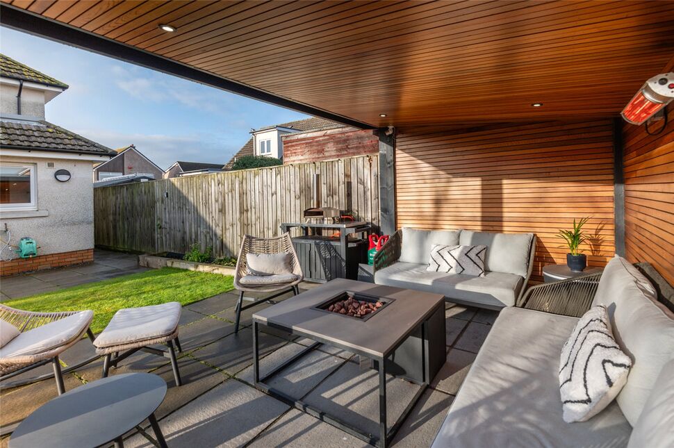 5 bedroom Detached House for sale, Selkirk Park, Lower Largo, KY8 £