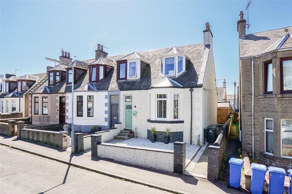 2 bedroom End Terrace House for sale