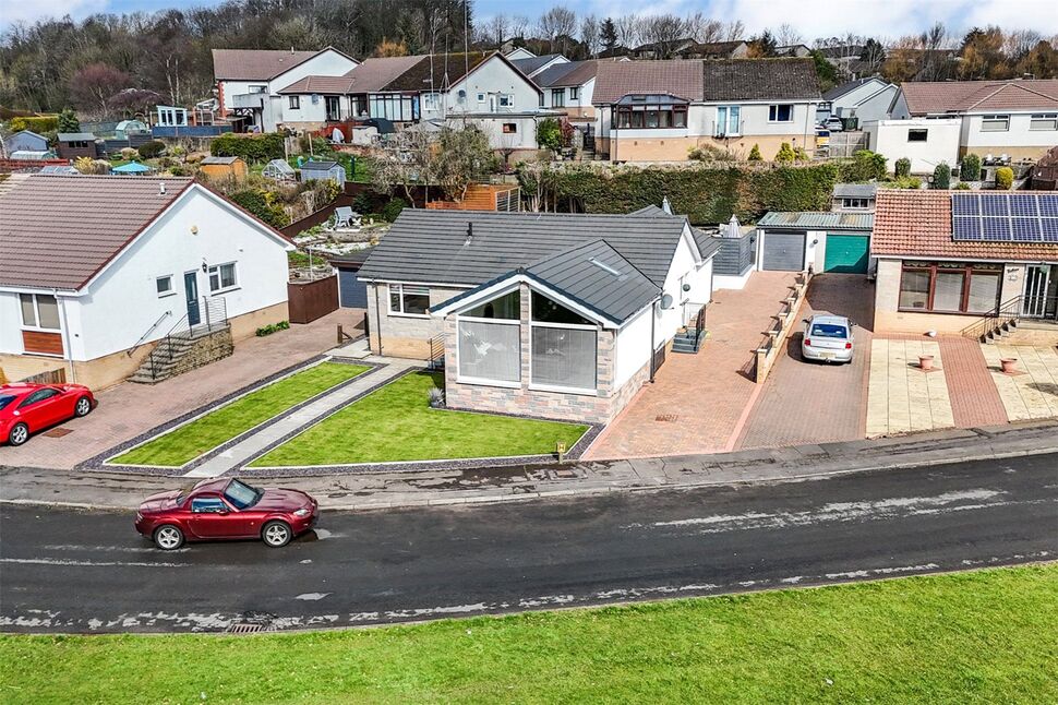 4 bedroom Detached House for sale, Law View, Leven, KY8 £300,000