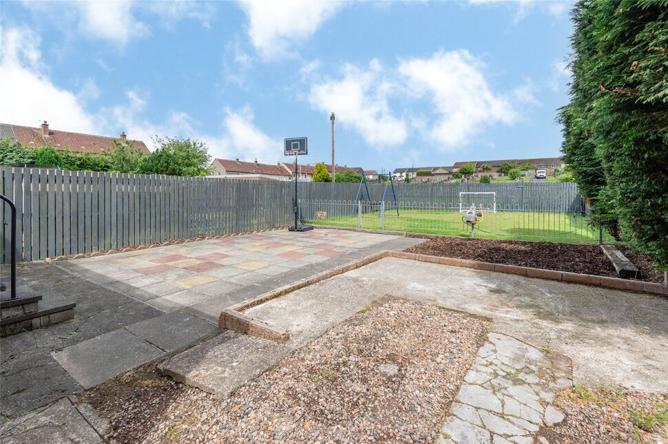 4 bedroom End Terrace House for sale, Kingsdale Gardens, Kennoway, KY8