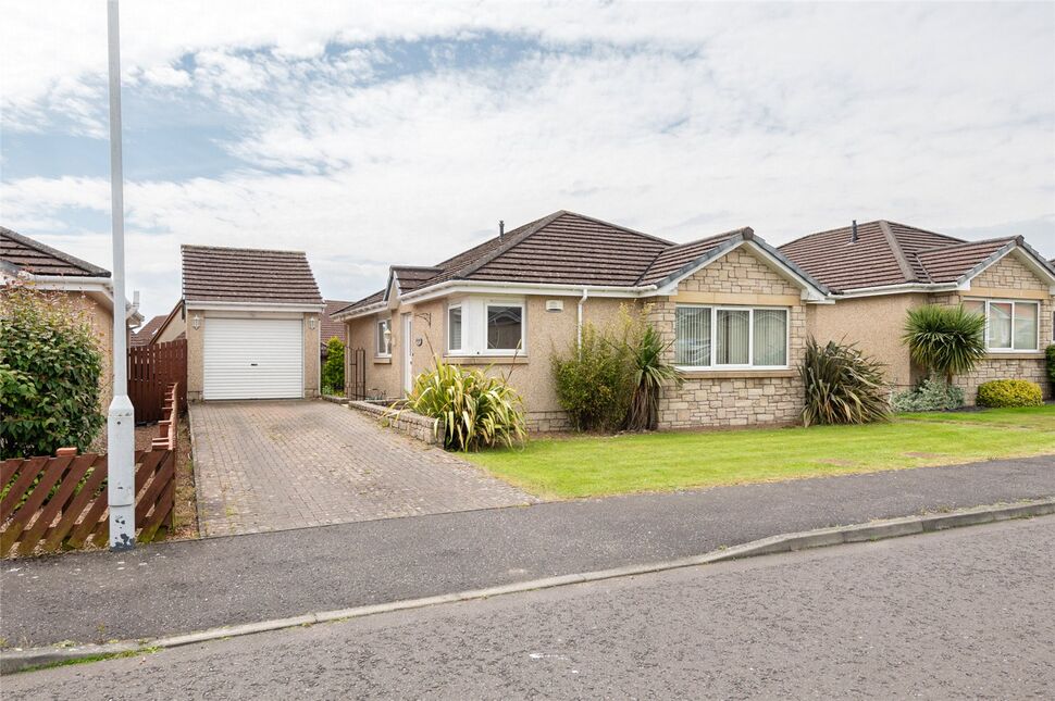 3 bedroom Detached Bungalow for sale, Hutton Browne Grove, Kennoway