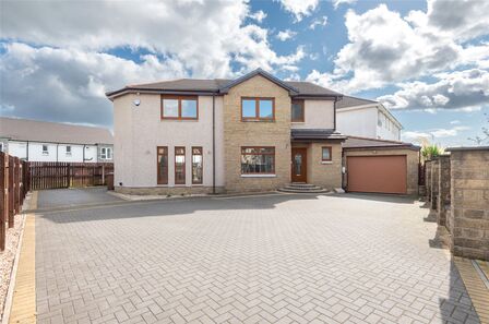 Gardner Crescent, 4 bedroom Detached House for sale, £339,000