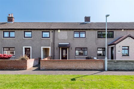 2 bedroom Mid Terrace House for sale