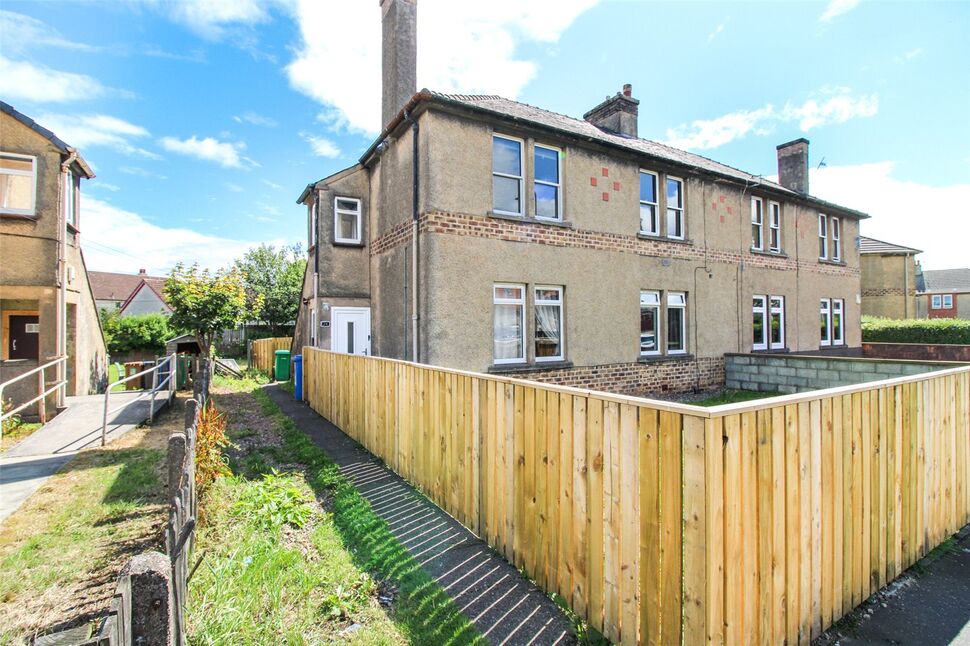 Main image of 2 bedroom  Flat for sale, Den Walk, Methil, Fife, KY8