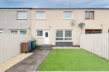 2 bedroom Mid Terrace House for sale