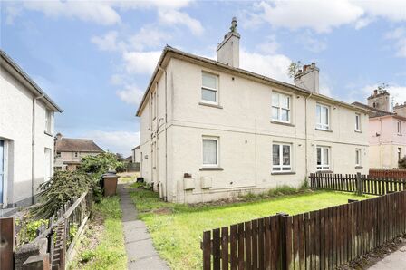 Mackie Avenue, 2 bedroom Flat for sale, &pound;65,000