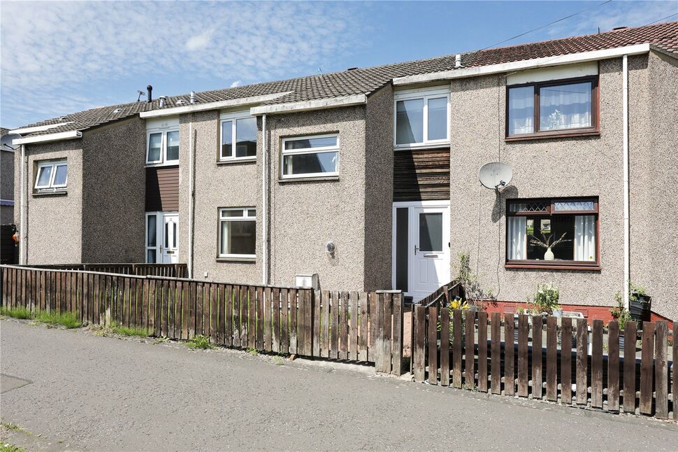 3 bedroom Mid Terrace House for sale