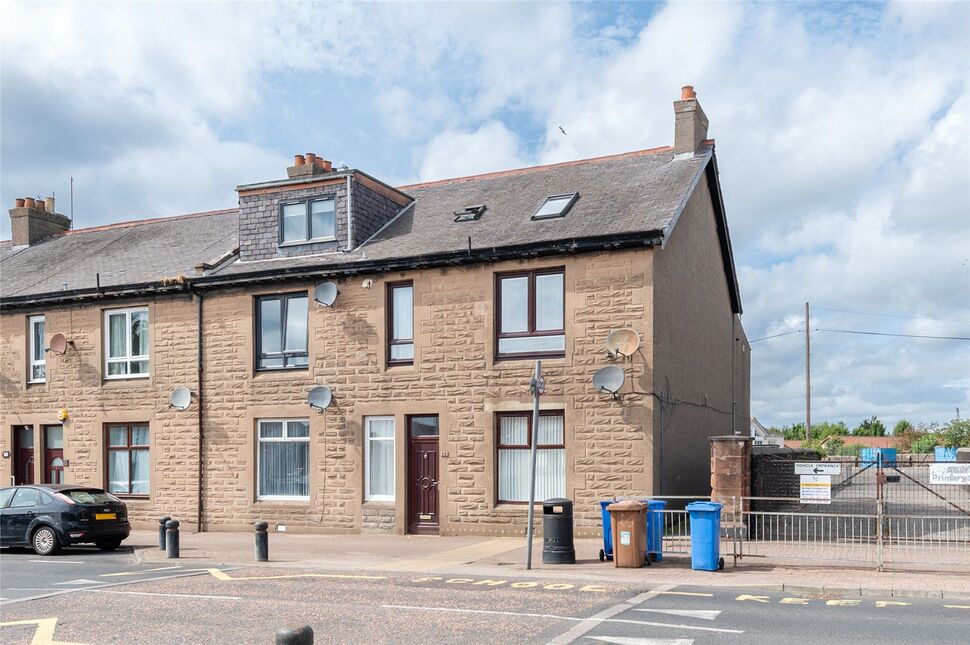 Main image of 3 bedroom Flat for sale, Wellesley Road, Methil, Fife, KY8