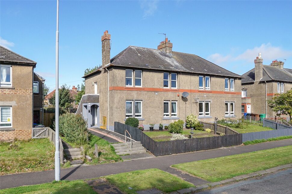 Main image of 2 bedroom Flat for sale, Den Walk, Methil, Fife, KY8
