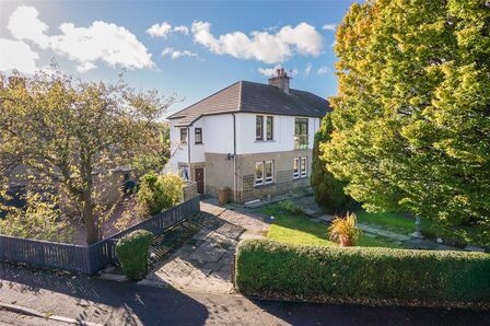 Herriot Crescent, 2 bedroom Flat for sale, &pound;90,000