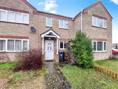 2 bedroom Mid Terrace House to rent