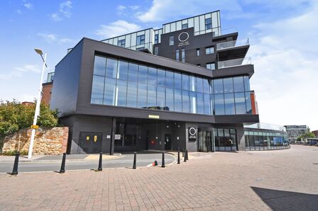 Brayford Wharf North, 2 bedroom  Flat to rent, £1,150 pcm