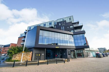 Brayford Wharf North, 2 bedroom  Flat to rent, £1,650 pcm