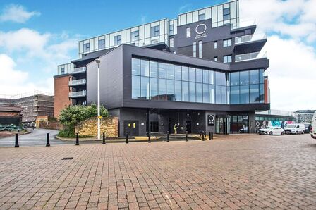 Brayford Wharf North, 2 bedroom  Flat for sale, £210,000