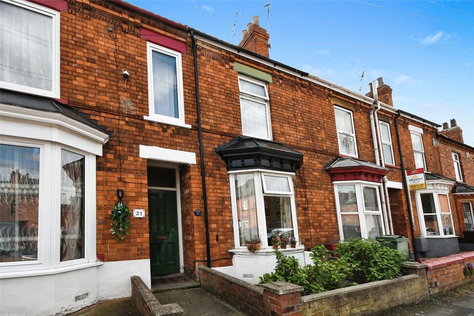 3 bedroom Mid Terrace House for sale, Robey Street, Lincoln, LN5 £140,000