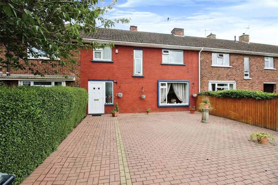 Main image of 3 bedroom Mid Terrace House for sale, Hemswell Avenue, Lincoln, Lincolnshire, LN6