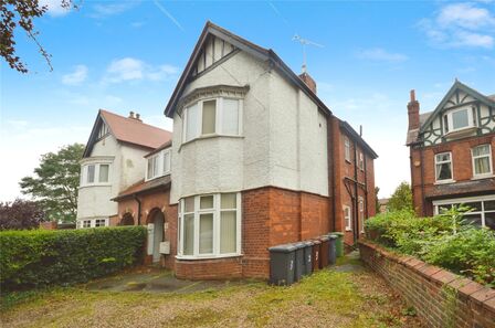 Cross O'Cliff Hill, 7 bedroom Semi Detached House for sale, £350,000
