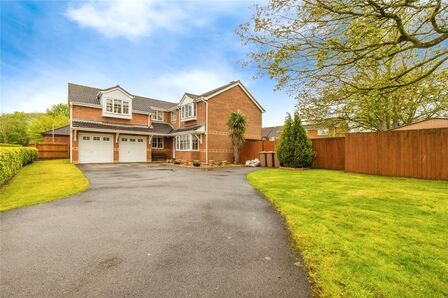 Lichfield Road, 5 bedroom Detached House for sale, £450,000