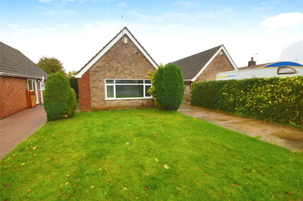 3 bedroom Detached House for sale, The Crescent, Bracebridge Heath, LN4