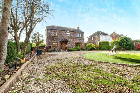 Wragby Road, 4 bedroom Detached House for sale, £465,000