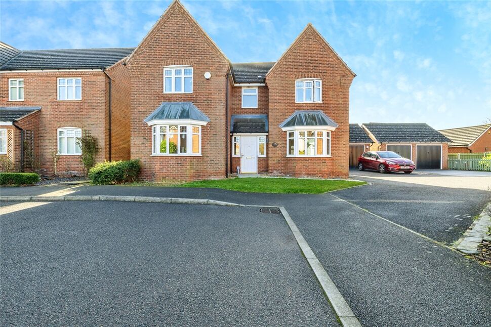 Main image of 4 bedroom Detached House for sale, Flaxley Road, Lincoln, Lincolnshire, LN2