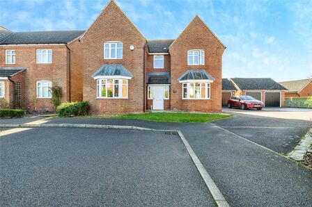 Flaxley Road, 4 bedroom Detached House for sale, £375,000