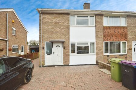 Minster Drive, 3 bedroom Semi Detached House for sale, £260,000
