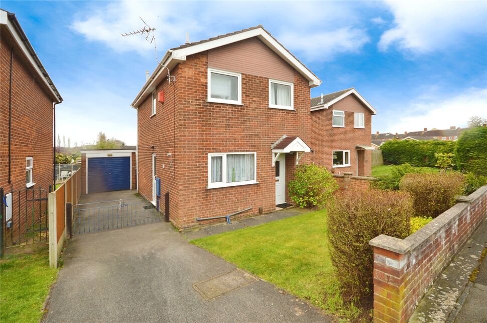 Main image of 3 bedroom Detached House for sale, Gynewell Grove, Lincoln, Lincolnshire, LN2