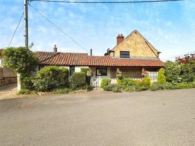 6 bedroom  Property for sale