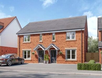 2 bedroom Semi Detached House to rent