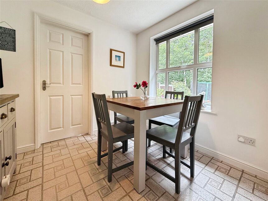 Breakfast Room