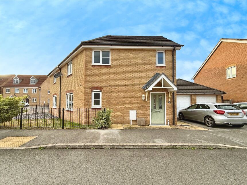 Main image of 3 bedroom Semi Detached House for sale, Pavillion Gardens, Lincoln, Lincolnshire, LN6