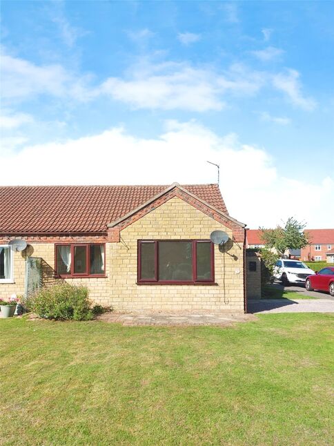 Main image of 2 bedroom End Terrace Bungalow to rent, Talbot Close, Navenby, Lincolnshire, LN5