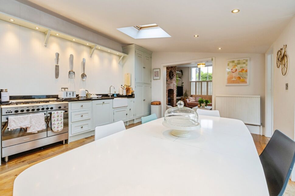 Kitchen / Breakfast Room