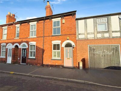 2 bedroom End Terrace House for sale