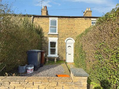 Church Lane, 2 bedroom Mid Terrace House to rent, &pound;1,155 pcm